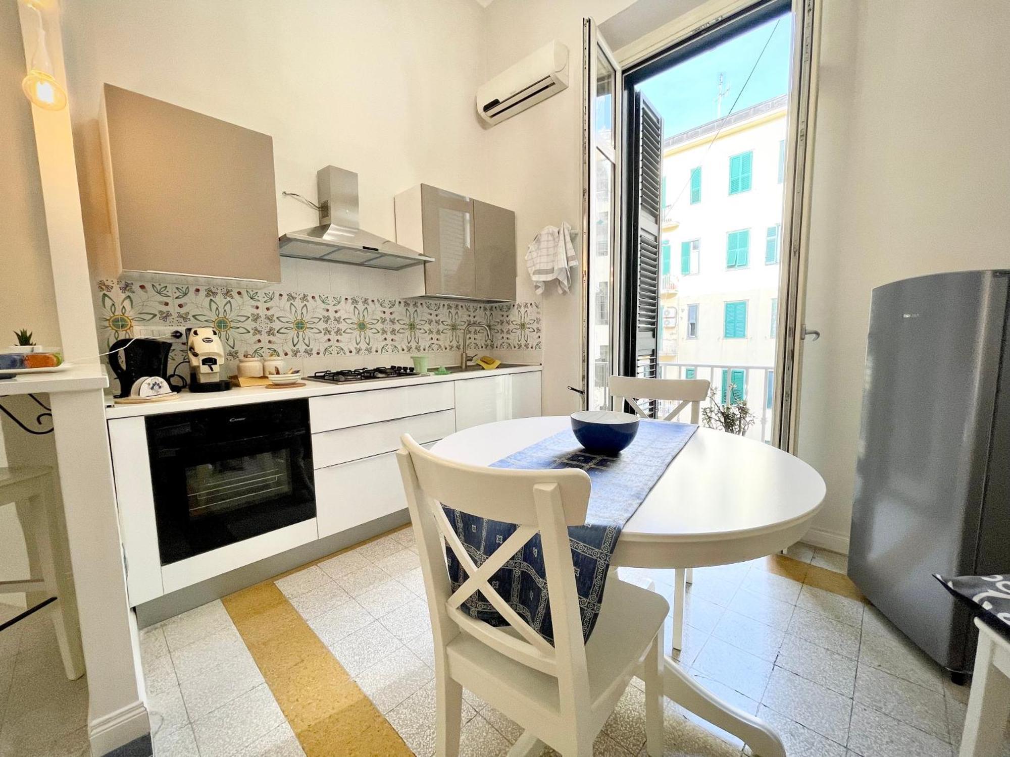 B&B Palazzo Dei Velieri Σαλέρνο Εξωτερικό φωτογραφία