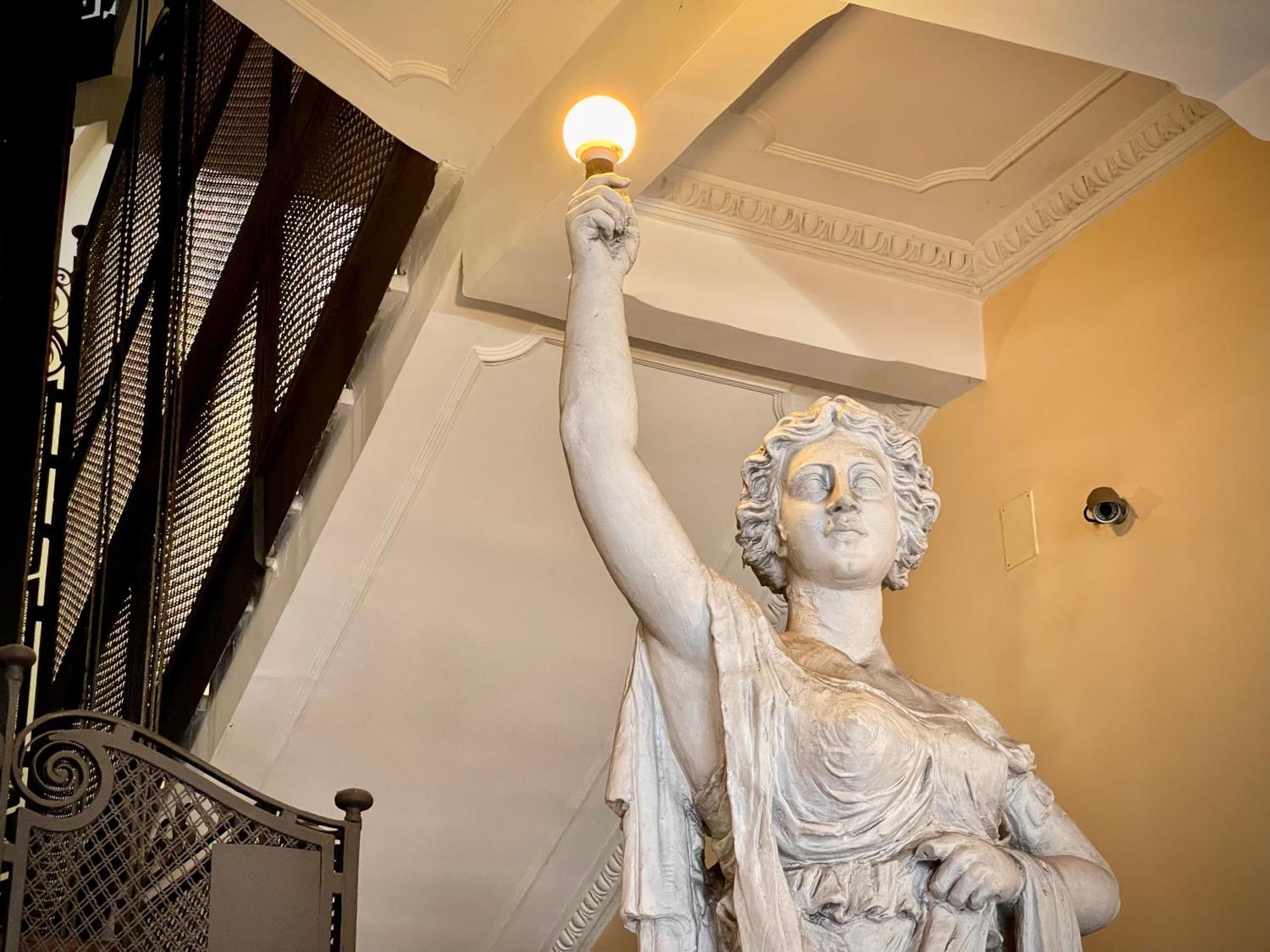 B&B Palazzo Dei Velieri Σαλέρνο Εξωτερικό φωτογραφία